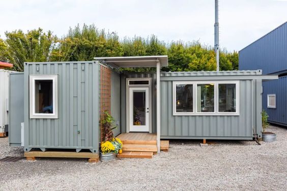 L-Shaped Container Home